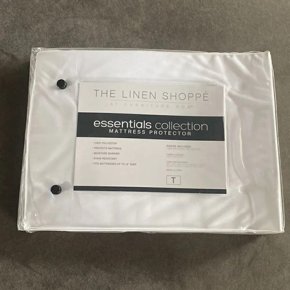 The Linen Shoppe Essentials Collection Mattress Protector Twin Size NEW